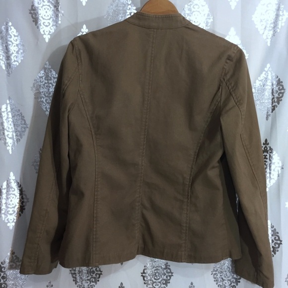 Kate Hill Casual Olive Green Bead detailed Blazer - Picture 6 of 7